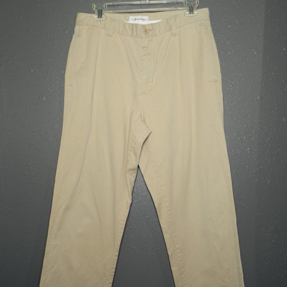 Calvin Klein Mens Lite Khaki Straight Leg Casual Button Close Pants Size 30x30